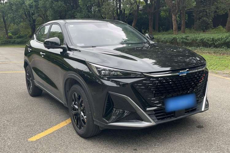 Used Oshan X5 PLUS 2023 1.5T DCT Navigation Edition
