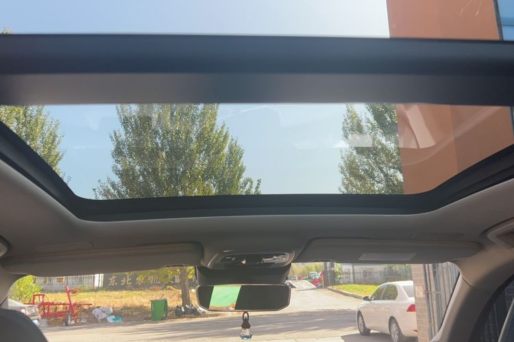 Used Lynk & Co 05 2022 2.0T Two-Wheel Drive Shine Halo
