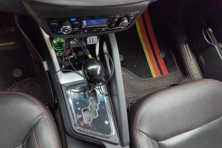 Used JAC Refine S3 2016 1.5L CVT Luxury Smart Premium Edition
