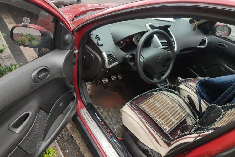 Used Peugeot 207 2011 Hatchback 1.4L Manual Yule Edition