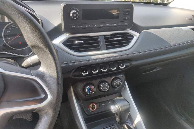 Used Baojun 530 2019 1.5T CVT Elite Version China V
