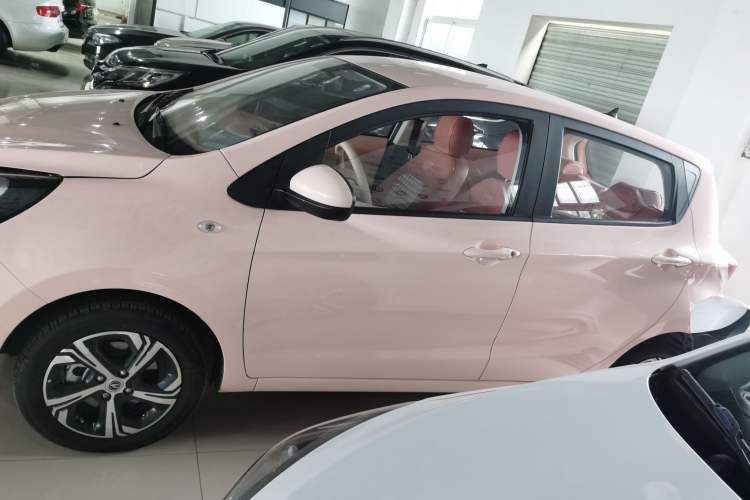 Used Oshan Benni E-Star 2022 Qingxin Edition Colorful Model Lithium Iron Phosphate
