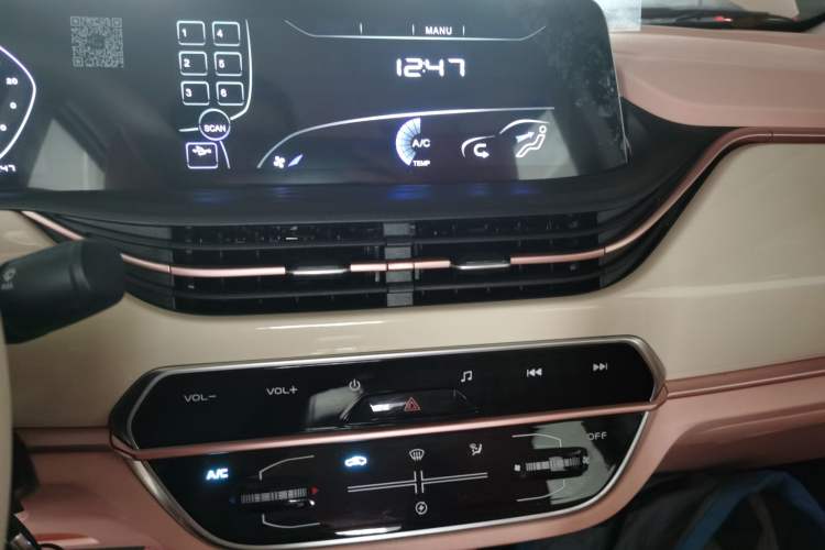 Used Oshan Benni E-Star 2022 Qingxin Edition Colorful Model Lithium Iron Phosphate
