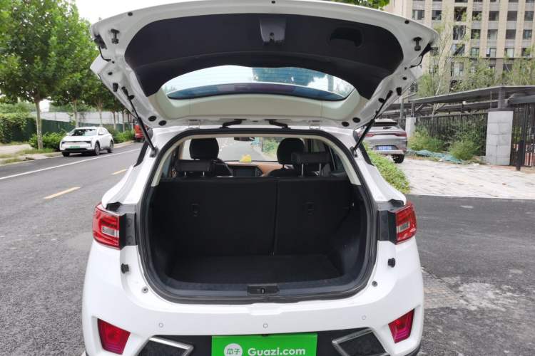 Used Zotye T300 2017 1.5L Manual Luxury Model
