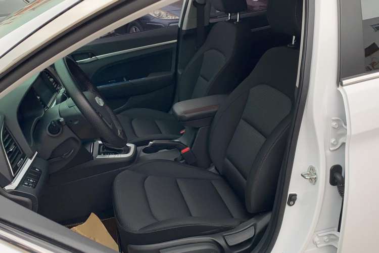 Used Hyundai Elantra (6th Generation / Lingdong) 2016 1.6L Automatic ZhiXuan – Elite Version
