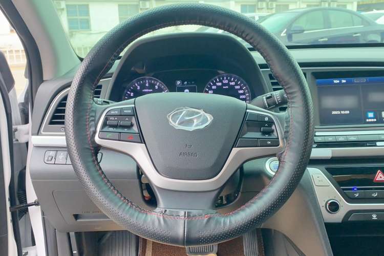 Used Hyundai Elantra (6th Generation / Lingdong) 2016 1.6L Automatic ZhiXuan – Elite Version
