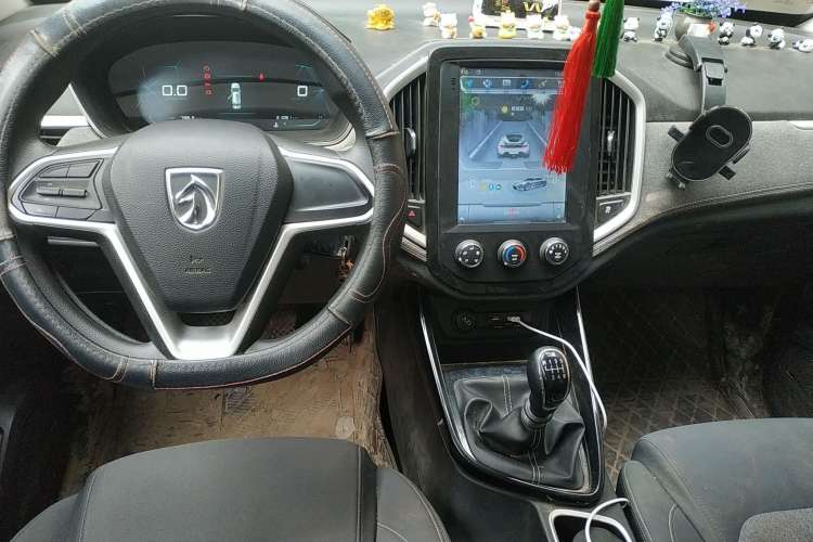 Used Baojun 530 2020 1.5T Manual Comfort Version 6 Seats
