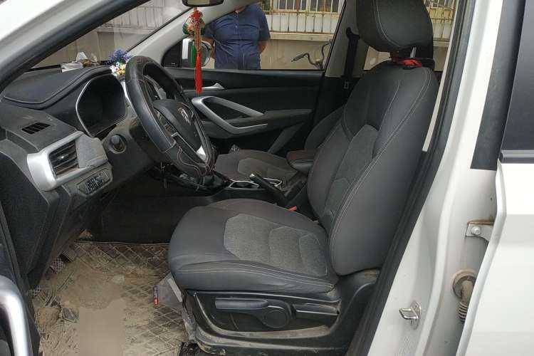 Used Baojun 530 2020 1.5T Manual Comfort Version 6 Seats
