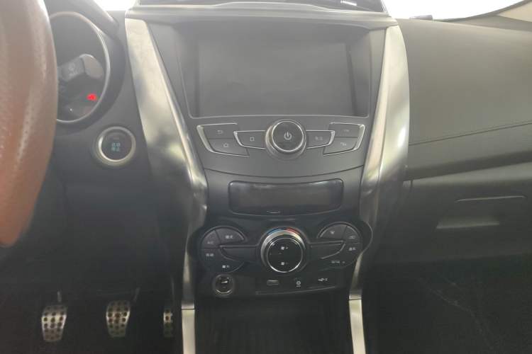 Used BYD Yuan 2016 1.5L Manual Luxury Version