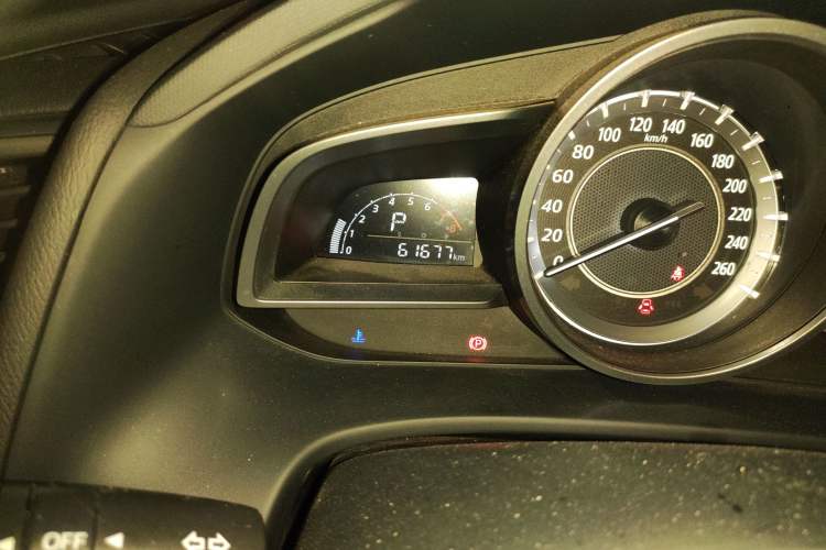 Used Mazda CX-4 2016 2.0L Automatic 2WD Blue Sky Dynamic Edition
