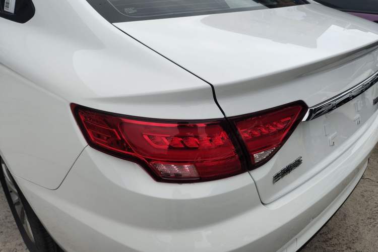 Used Geely Auto Emgrand New Energy 2022 EV Pro Ride-Hailing Version Lithium Iron Phosphate
