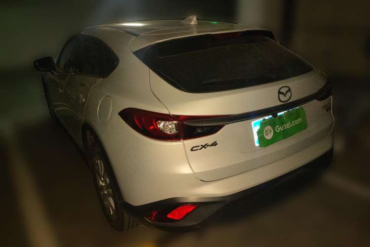 Used Mazda CX-4 2016 2.0L Automatic 2WD Blue Sky Dynamic Edition
