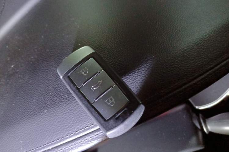 Used Zotye Z700 2016 1.8T DCT Luxury Model Vehicle Key