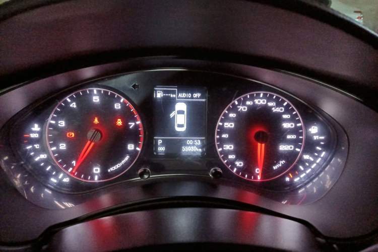 Used Zotye Z700 2016 1.8T DCT Luxury Model Instrument Cluster