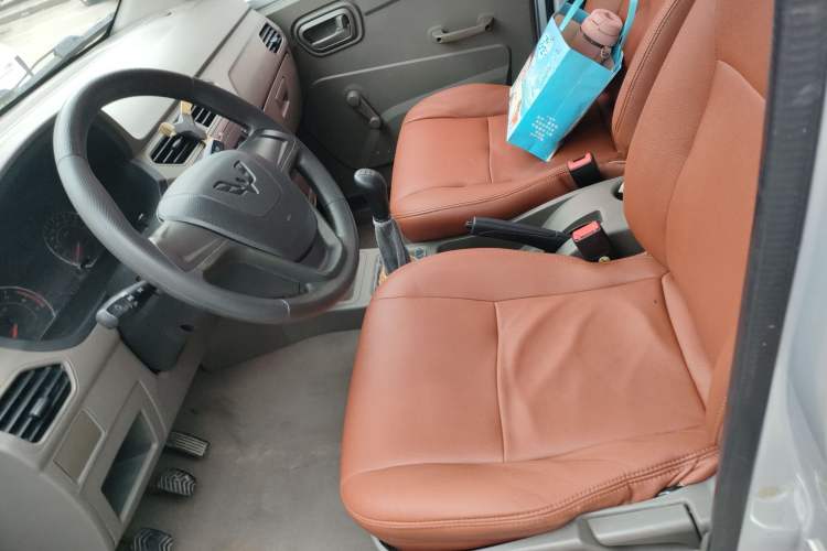 Used Wuling Zhiguang V 2017 1.2L Base Version LMH
