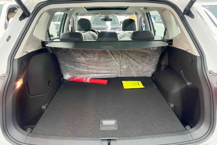 Used Volkswagen Tiguan L New Energy 2023 430 PHEV Plug-in Hybrid Prestige Edition