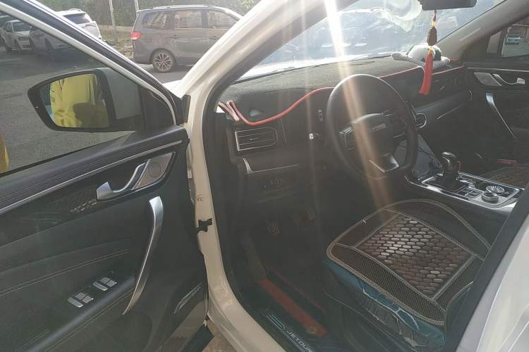 Used JETOUR X90 2021 1.5T Manual Shadow Fun Edition 7-Seater Driver Seat