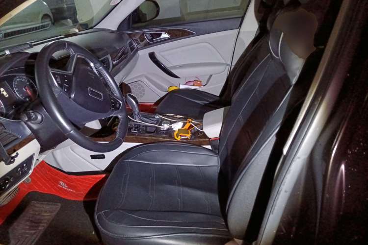 Used Zotye Z700 2016 1.8T DCT Luxury Model Left Front Seat