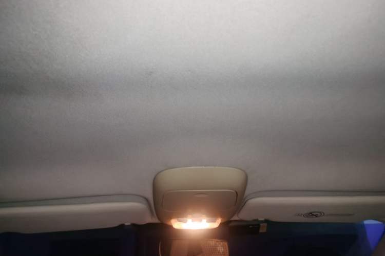 Used Peugeot 307 2011 1.6L Manual CROSS
