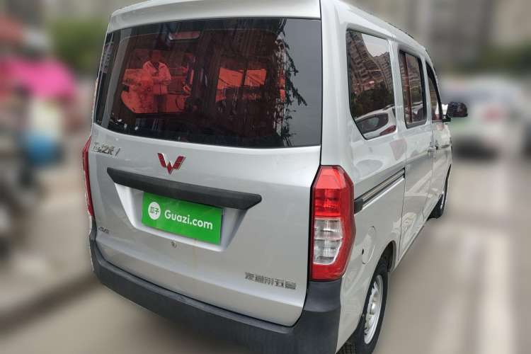 Used Wuling Zhiguang V 2017 1.2L Base Version LMH
