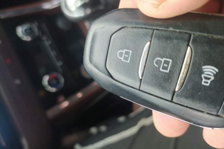 Used Lifan Auto Myway 2016 1.5L Manual Elite Version
