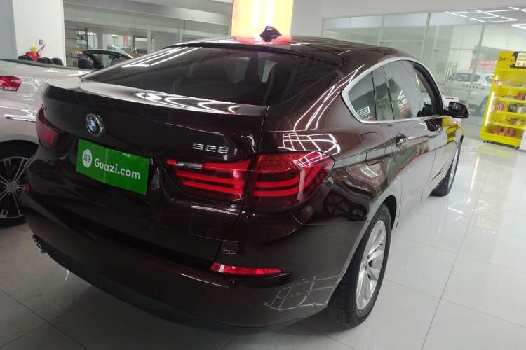 Used BMW 5 Series GT 2014 528i Leading Model

