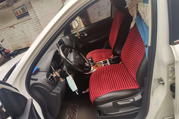 Used Bestune X40 2019 1.6L Automatic Luxury Version China V Emission Standard
