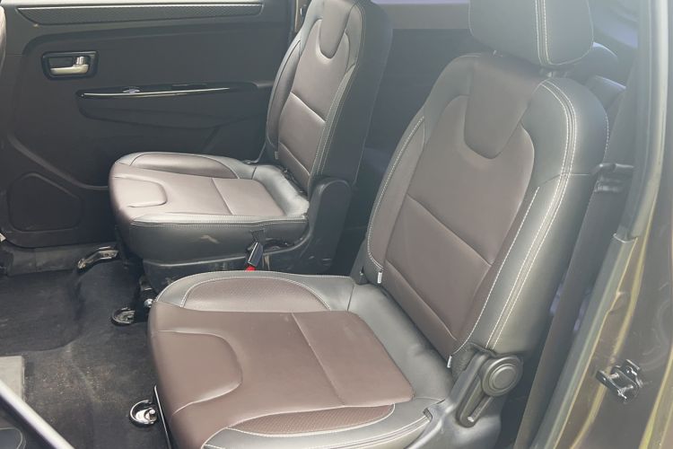 Used Dongfeng Fengon 330 2019 1.5L 330S Manual Comfort Version China VI Standard