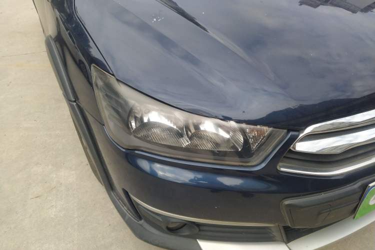 Used Citroen C-Quatre 2013 CROSS 1.6L Automatic Right Front Headlight