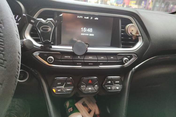 Used GAC Trumpchi GS4 New Energy 2019 1.5L PHEV Smart Enjoyment Version Audio And AC Panel