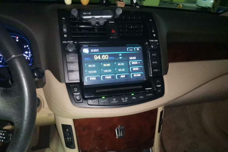 Used Toyota Crown 2012 2.5L Royal Leather Edition