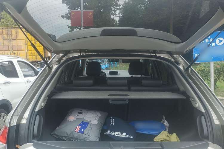 Used Renault Koleos 2013 2.5L Two-Wheel-Drive Luxury Edition
