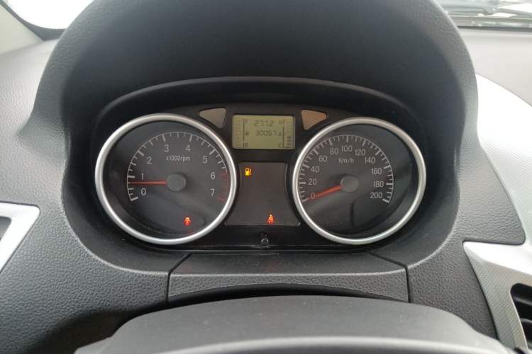 Used Jinbei Zhishang S30 2012 1.5L Comfort Model
