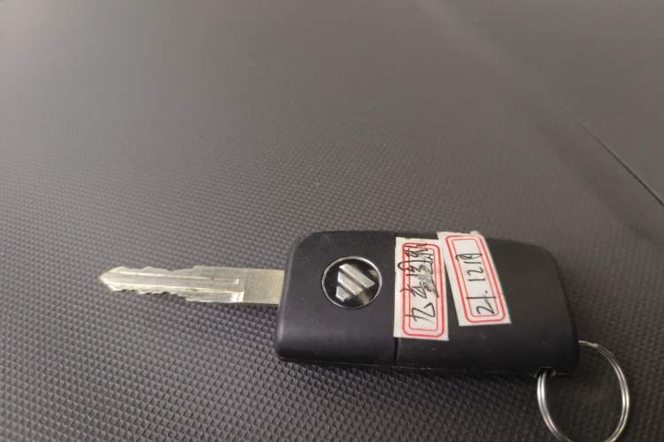 Used Foton Toano 2021 2.0T Manual Tongtu Extended-Wheelbase Mid-Roof 9-Seater 4F20TC3