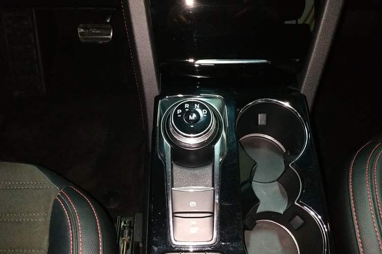 Used Ford Escape 2020 EcoBoost 245 Four-Wheel Drive ST-LINE Deluxe Edition