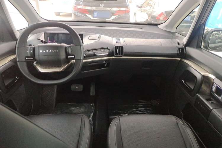 Used Baojun KiWi EV 2022 Artist Lite Edition Lithium Iron Phosphate