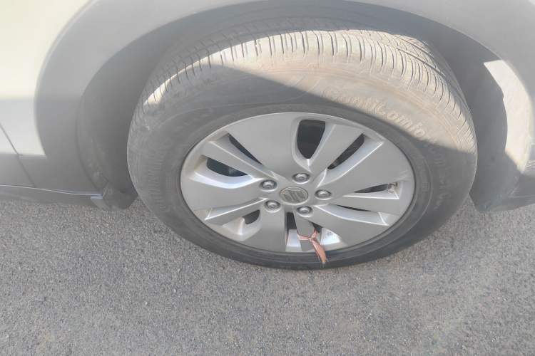 Used Suzuki S-Cross 2014 1.6L Manual Two-Wheel Drive Entry Model
