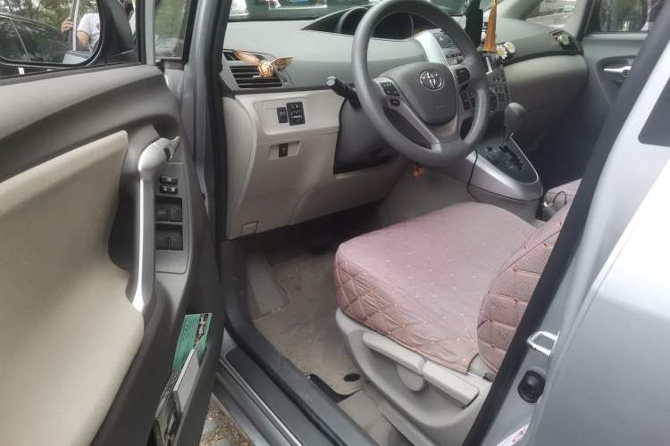 Used Toyota Verso 2011 180G CVT Comfort Edition
