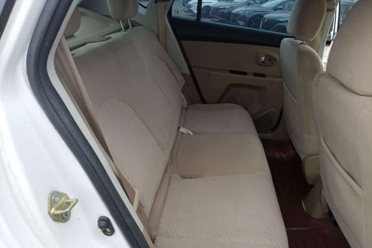 Used Jinbei Zhishang S30 2012 1.5L Comfort Model
