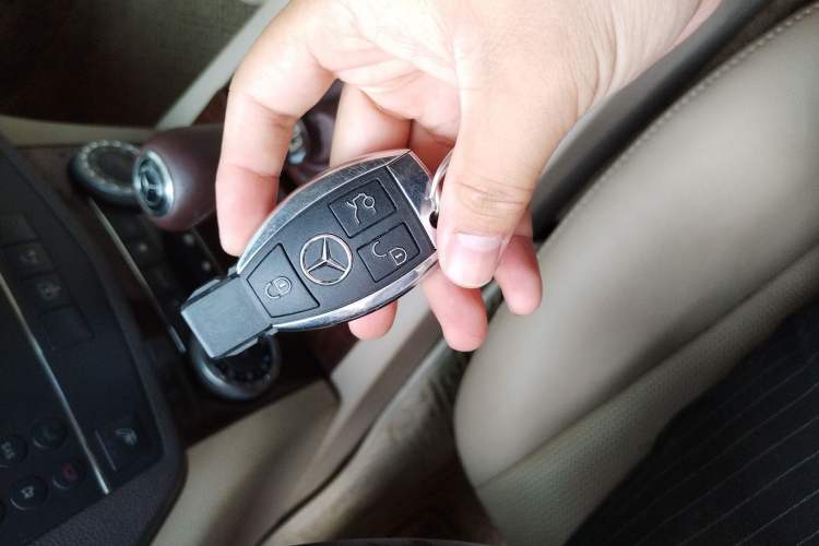 Used Mercedes-Benz C-Class 2008 C 200K Fashion Model Vehicle Key