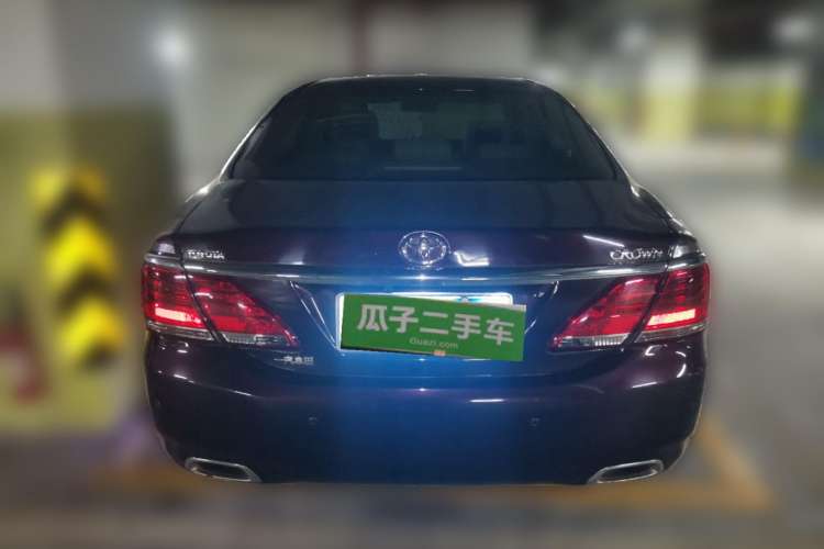Used Toyota Crown 2012 2.5L Royal Leather Edition