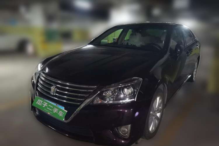 Used Toyota Crown 2012 2.5L Royal Leather Edition