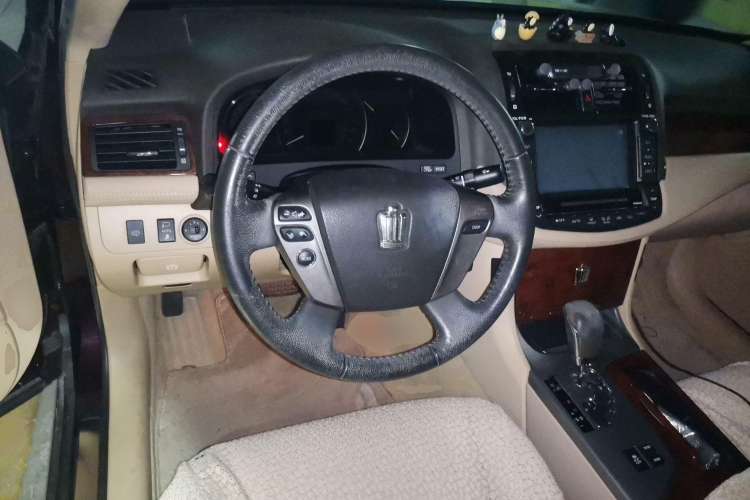 Used Toyota Crown 2012 2.5L Royal Leather Edition