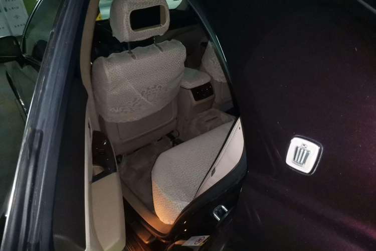 Used Toyota Crown 2012 2.5L Royal Leather Edition