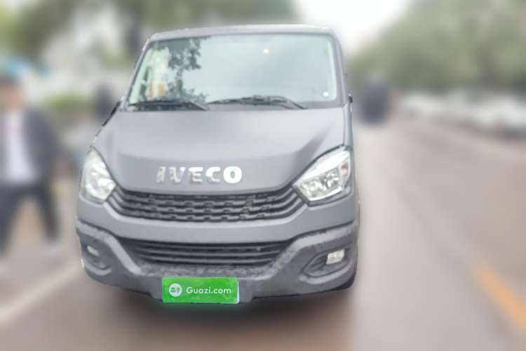 Used Iveco  2021 2.0T Manual Super Rui Short Wheelbase Low-Roof Manual Door F1A
