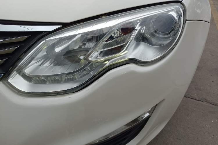Used Roewe 550 2013 550S 1.8L Automatic Start-Zhen Edition
