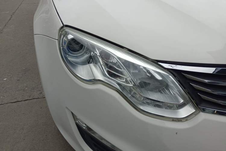 Used Roewe 550 2013 550S 1.8L Automatic Start-Zhen Edition
