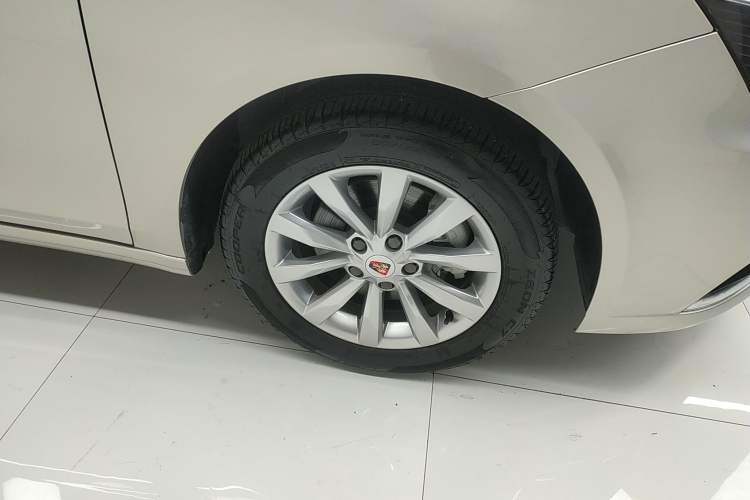 Used Roewe i6 New Energy 2017 45T Hybrid Connect & Smart Enjoyment Edition Right Front Wheel Hub