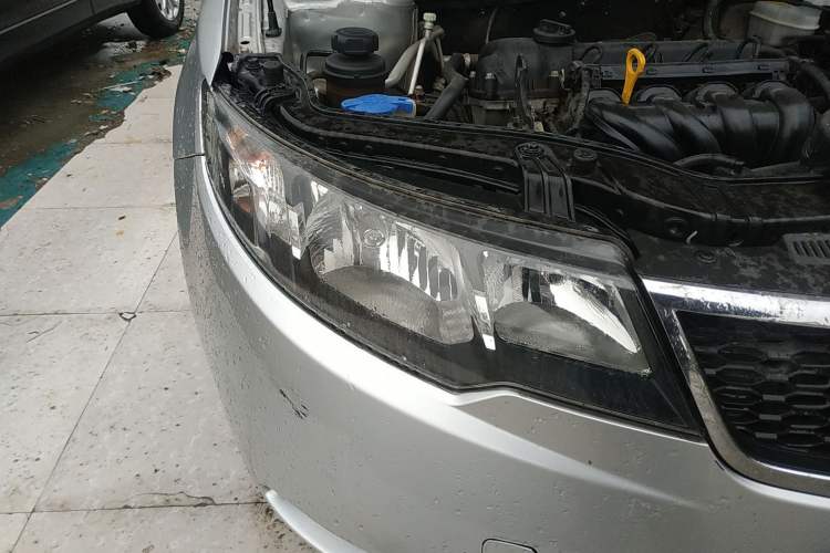 Used Kia Forte 2011 1.6L MT GL
