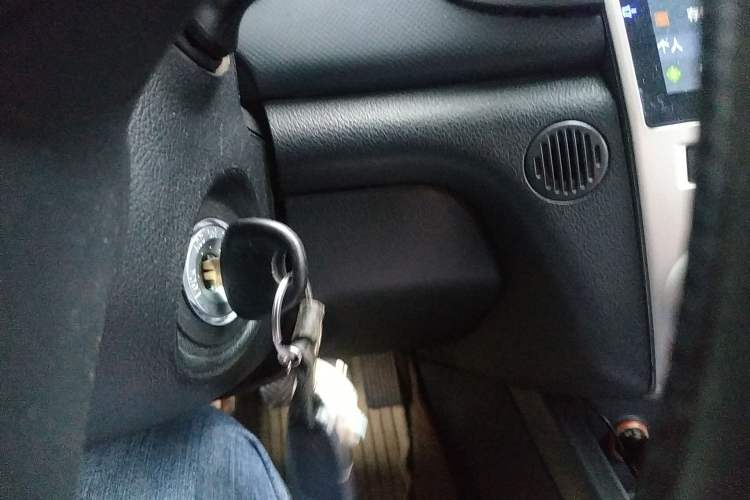 Used Kia Forte 2011 1.6L MT GL
